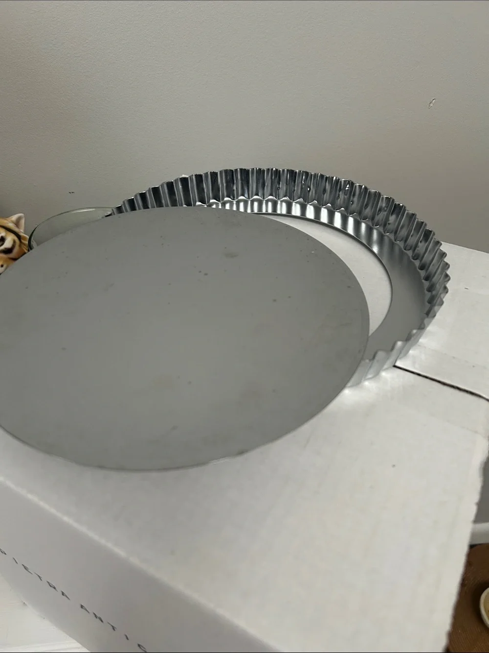 Classic Silver Fluted Tart Pan - Metal Baking Dish